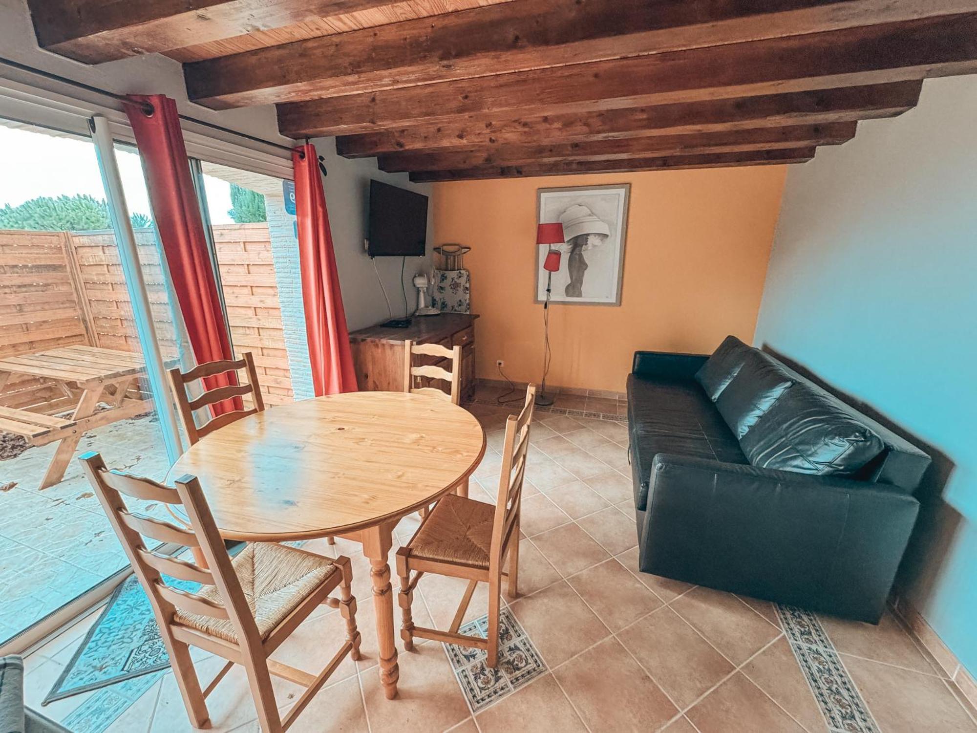 Maison Monbazillac Avec Piscine 2-4 Pax Luaran gambar